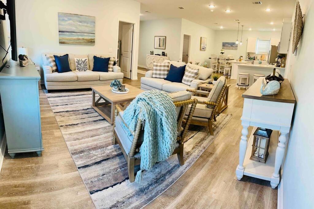 Holiday home Let's Get Beachy!